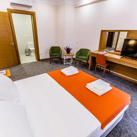 Club Marma ホテル 3*