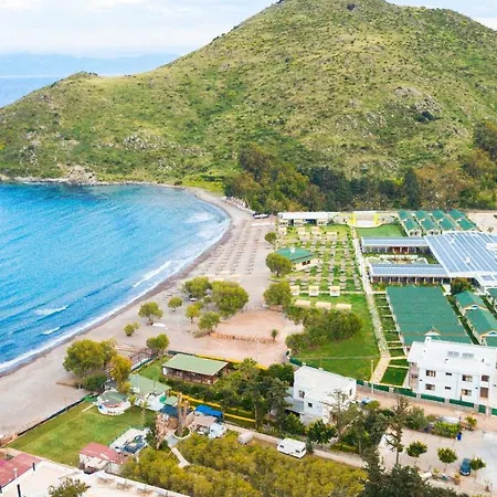 Club Marma ホテル 3*