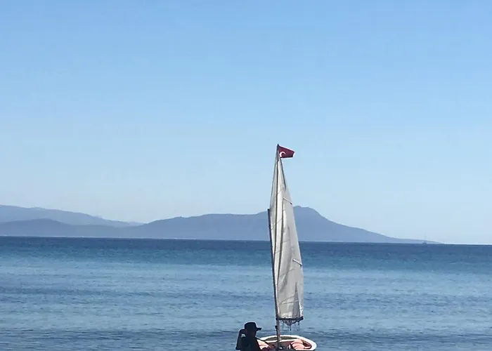 Club Marma מלון 3*