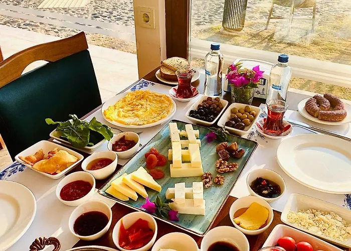 Club Marma מלון 3*