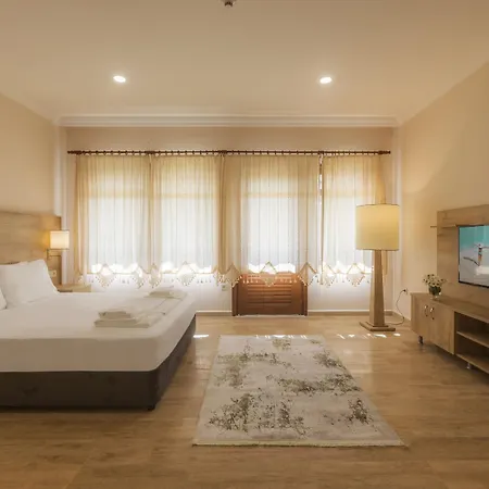 Club Marma Otel