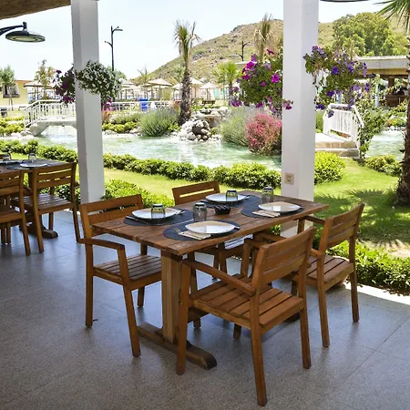 Club Marma Hotel