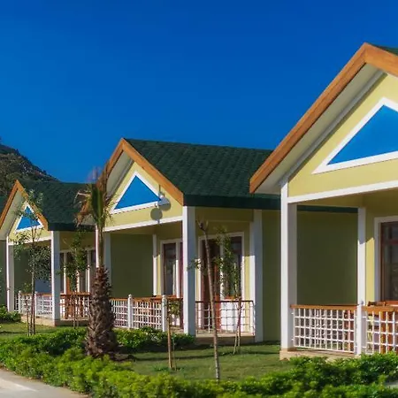 Club Marma Hotel